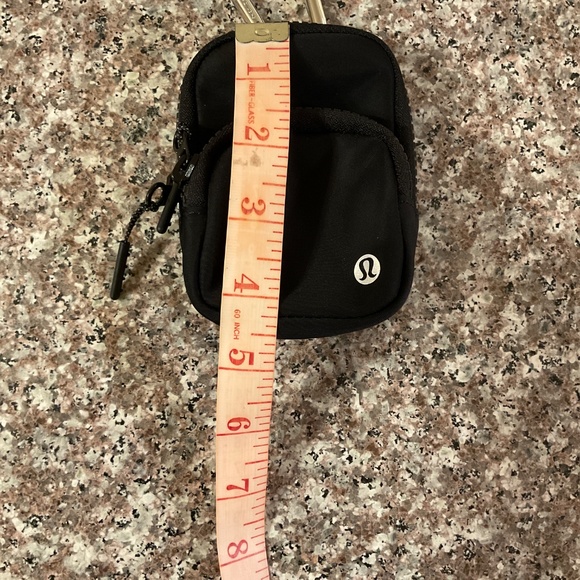Lululemon Nano Clip-on Backpack New without tags NWOT Black with silver - Picture 10 of 11